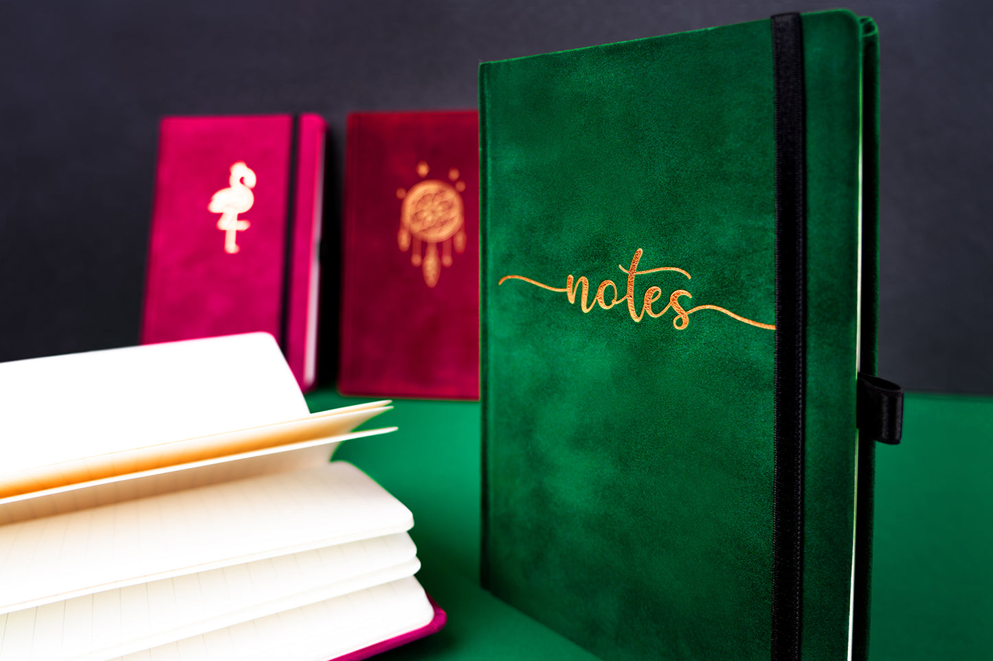 Notizbuch Velvet Typo, liniert, 13 × 21 cm