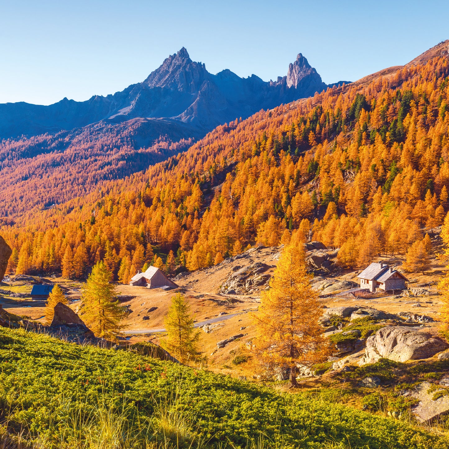 Broschürenkalender Alpen 2025, 30 x 30 cm