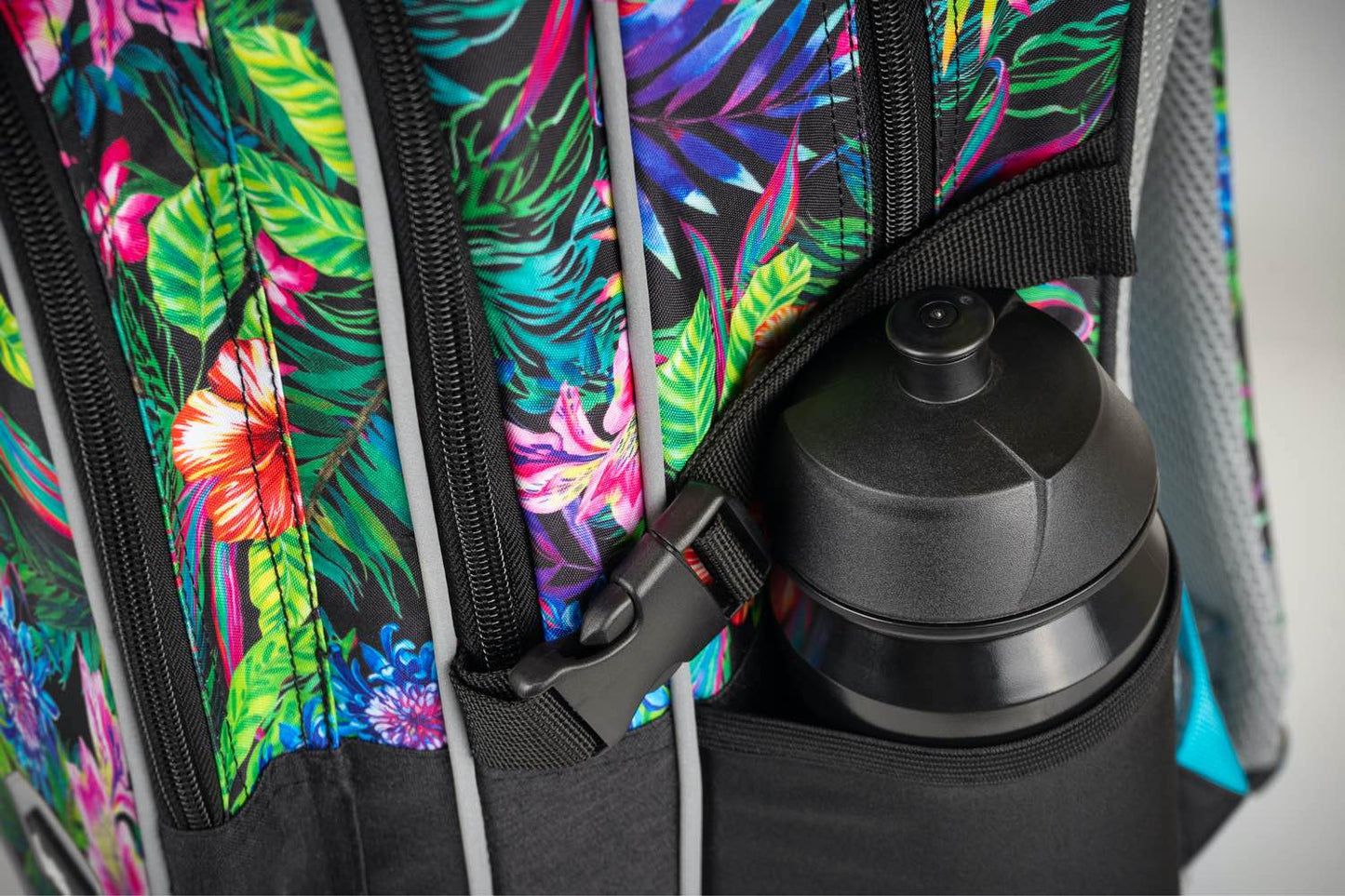 Cubic Tropical Rucksack-Set 5tlg: Rucksack, Federmäppchen, Turnbeutel, Notizbuch, Silikon-Etui