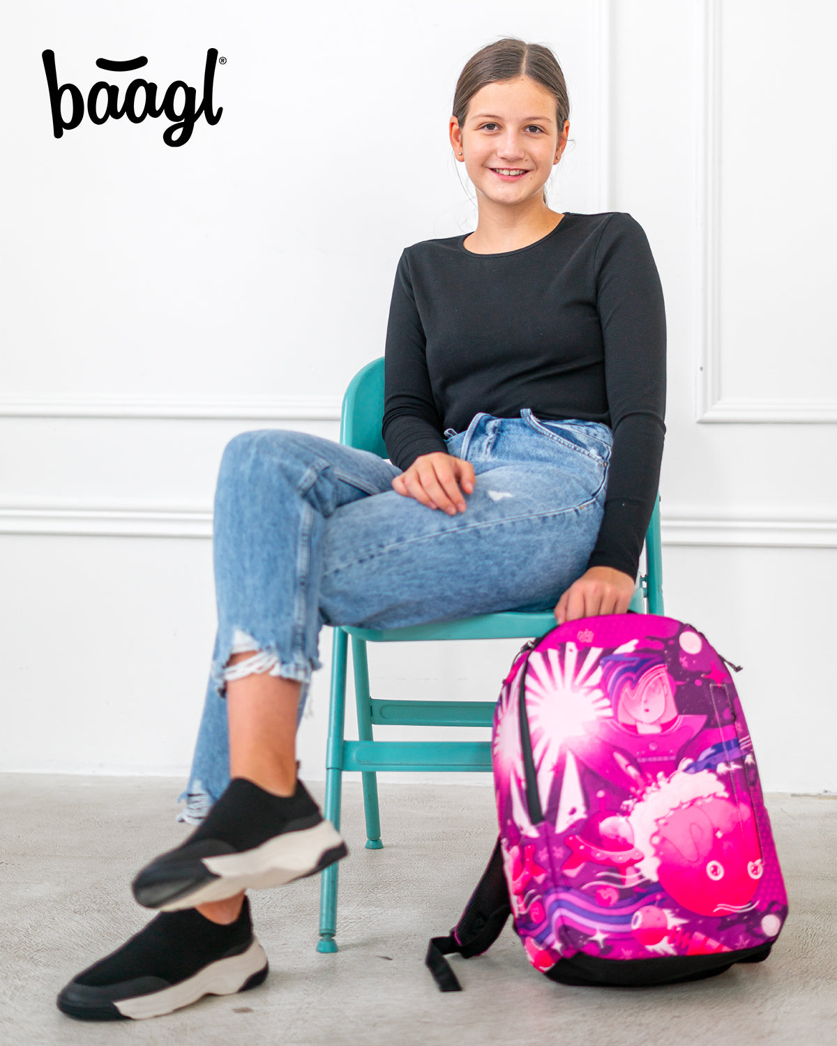 Rucksack eARTh Ufo by Mara Cmara