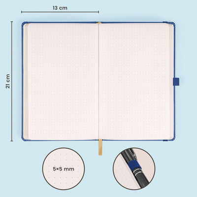 Notizbuch Dunkelblau, gepunktet, 13 × 21 cm