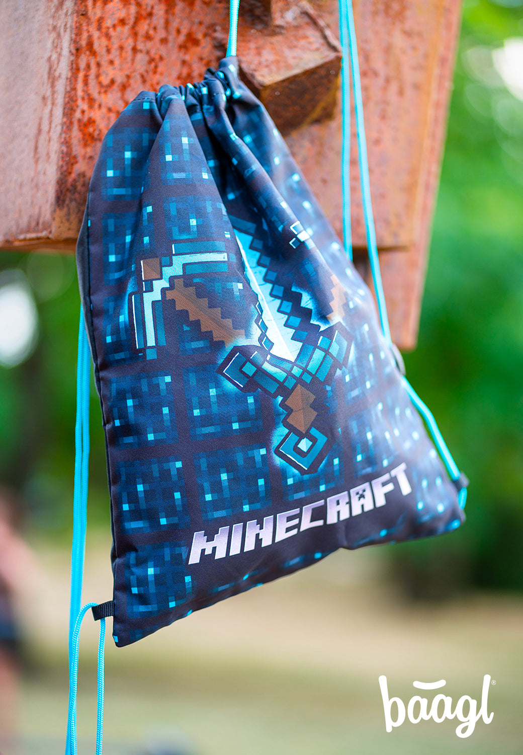 MINECRAFT 2 SET Blaue Axt und Schwert: Mäppchen, Tasche