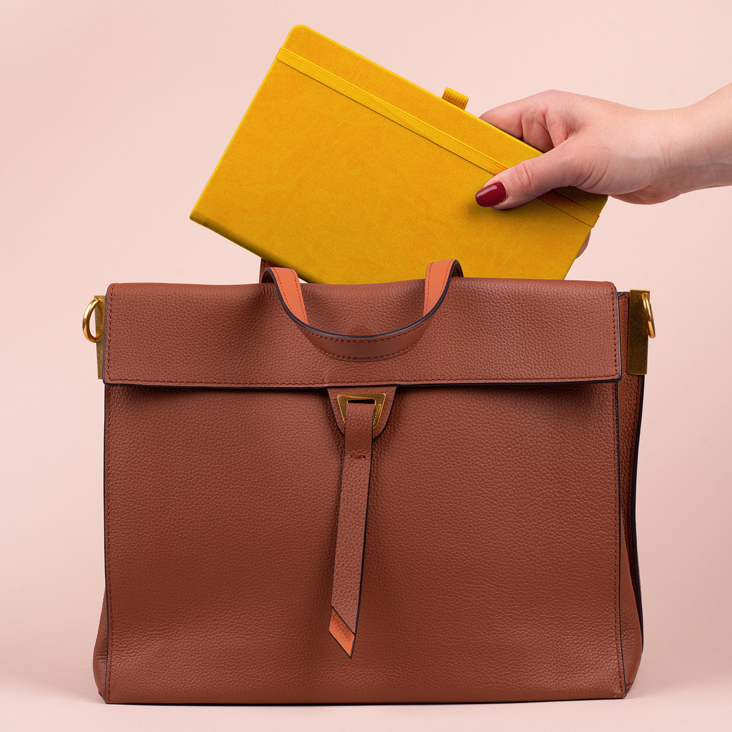 Notizbuch Gelb, gepunktet, 13 × 21 cm