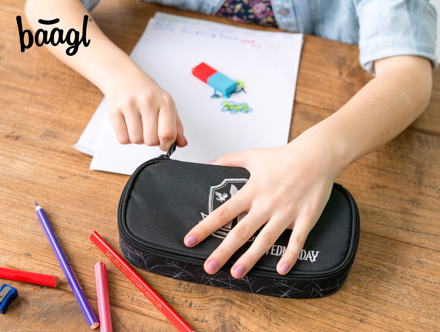 Federmäppchen Etui Wednesday Nevermore