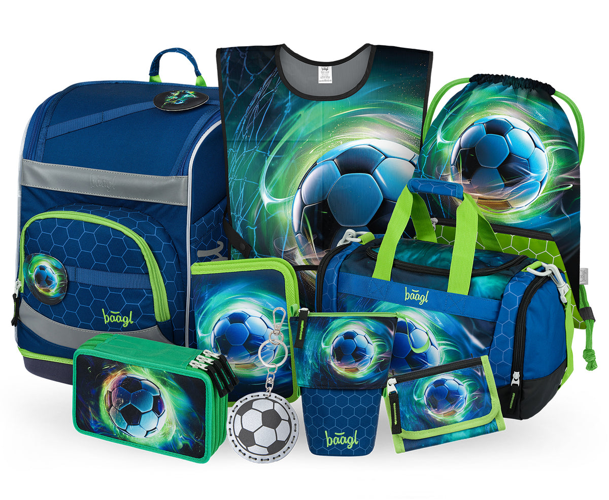 Zippy Plus Fußball Schulranzen-Set 9tlg: Schulranzen, Federmäppchen, Turnbeutel, Schürze, Geldbörse, Pencil Slider, Federmäppchen 3-Fach, Sporttasche, Baaglies